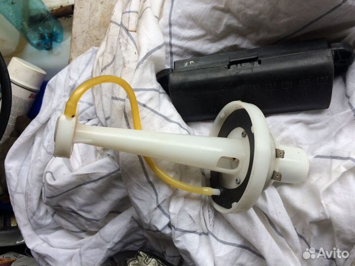 Бачок омывателя ваз 2105-2107-2106-2104-21099-2115