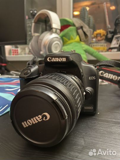 Зеркальный фотоаппарат canon eos 1000d