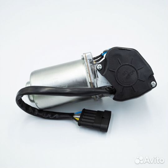 Моторедуктор стеклоочистителя Лада 2110-2112/1117