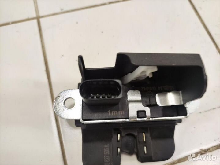 Замок багажника Volkswagen Golf Mk7 (2012—2017)