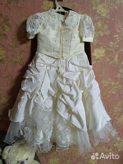 Нарядное платье для девочки