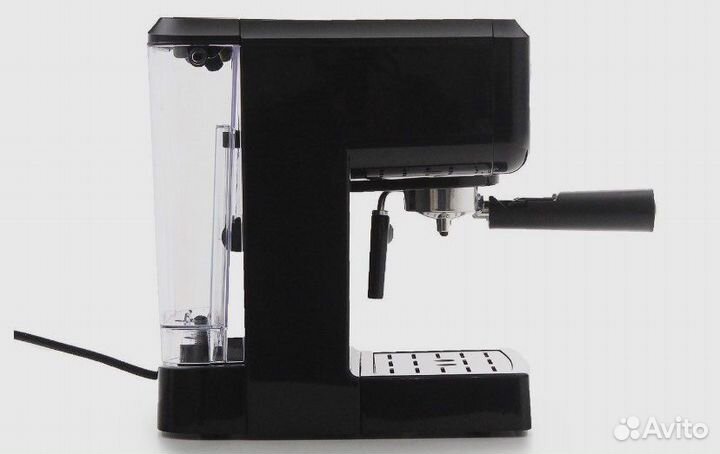 Кофеварка рожковая Binatone ECM 153