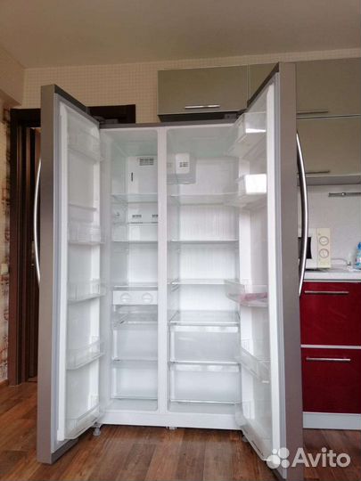 Холодильник side-by-side