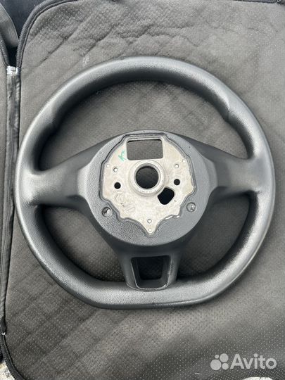 Руль volkswagen polo2019