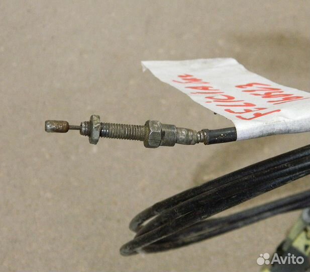 Трос открывания багажника с ручкой Skoda Felicia