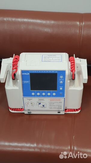 Продаю дефибрилятор-монитор дки-Н-10 