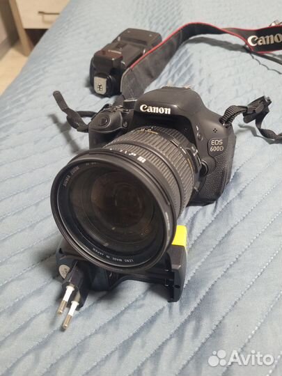 Зеркальный фотоаппарат canon 600d + комплект