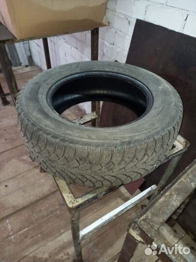 Nordman 5 215/65 R16 102T