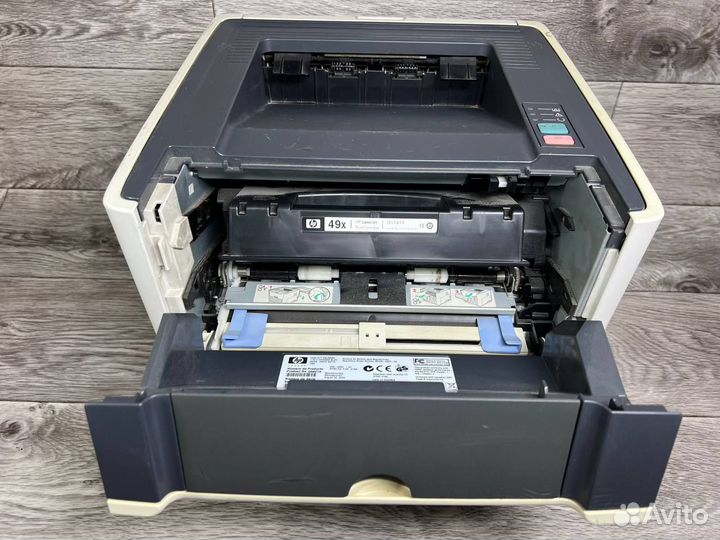 Принтер HP LaserJet 1320 маленький пробег