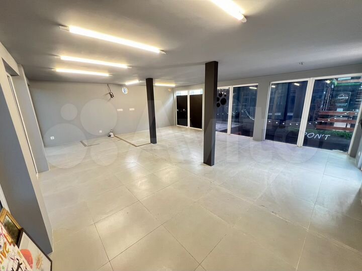 Свободного назначения, 800 м²