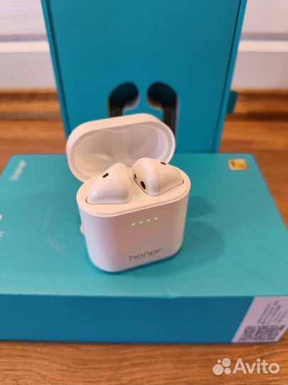 Беспроводные наушники Huawei Honor FlyPods