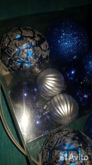 Набор ёлочных шаров 30 шт и бусы
