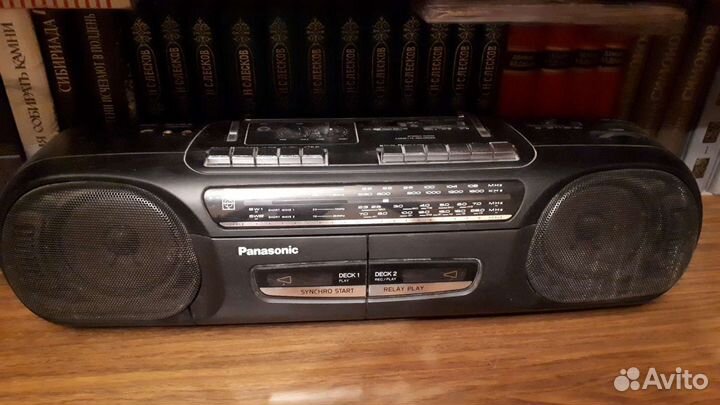 Двухкасетный магнитофон