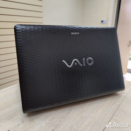Ноутбук Sony vaio (pcg-71812v)