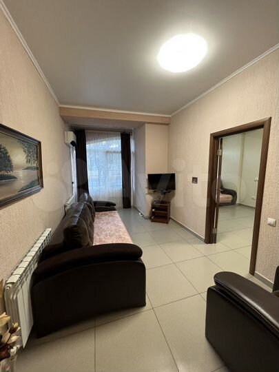 2-к. квартира, 62 м², 1/6 эт.