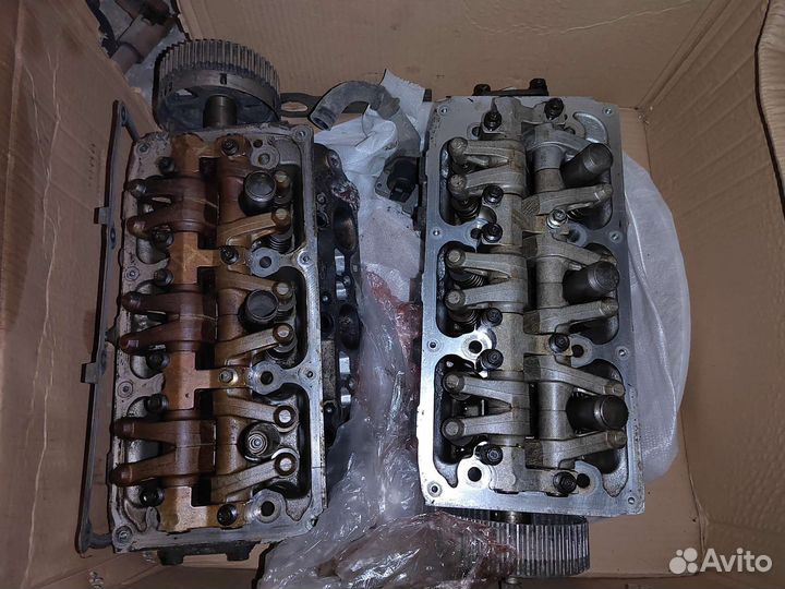 Головка блока цилиндров Chrysler LHS 1993-1997