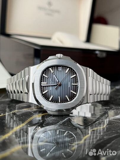 Patek Philippe Nautilus 5711 /1A-001 Tiffany Dial