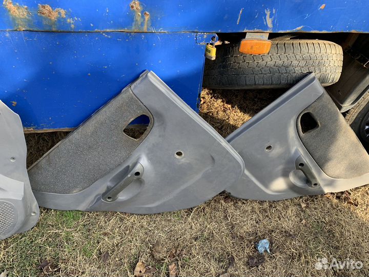 Дверные карты на hyundai accent