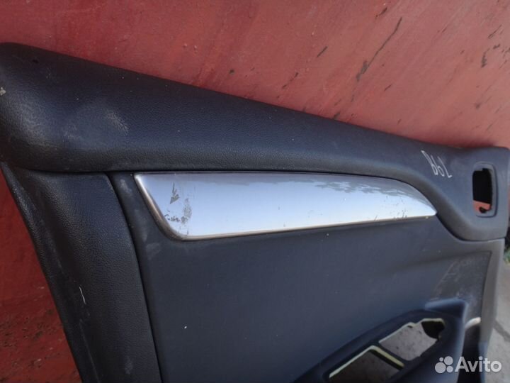 Ц4 Обшивка двери передней левой Citroen C4 B7 10-н