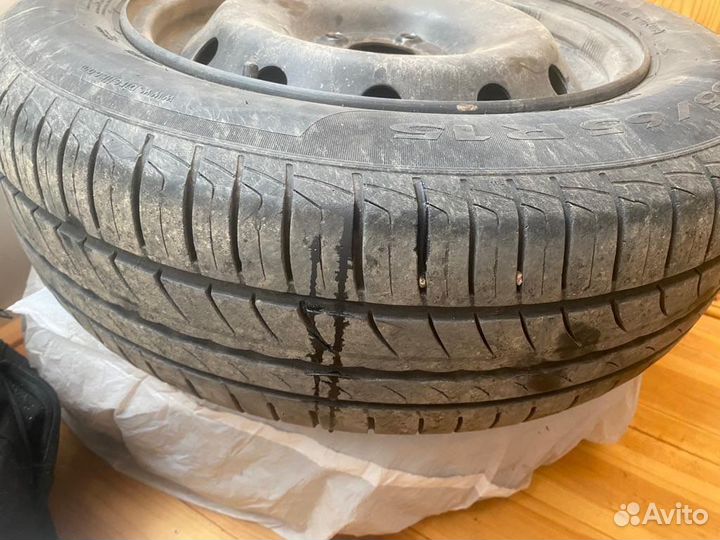 Pirelli Cinturato P1 185/65 R15