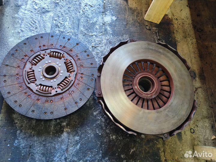 Корзина сцепления в сборе Scania 3 серии