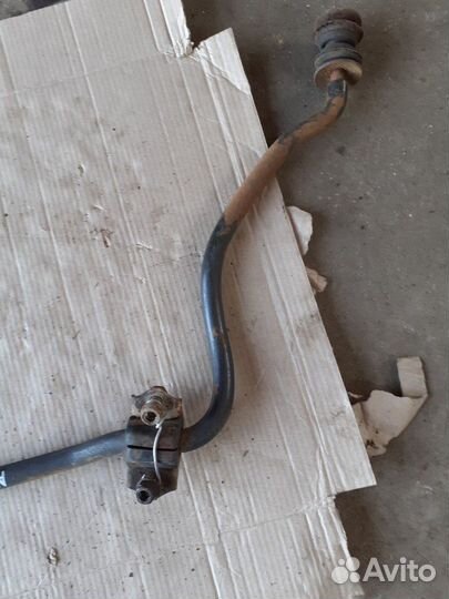 Стабилизатор передний Ауди 100 C3 44 сигара