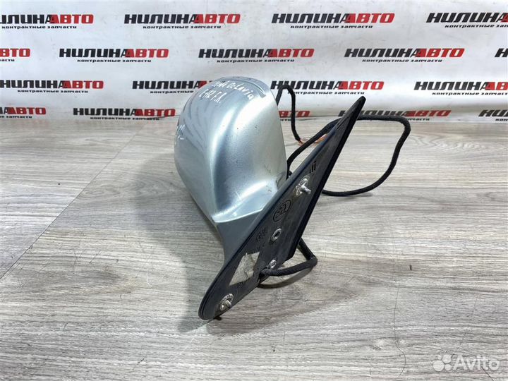 Зеркало правое Шкода Октавия А5