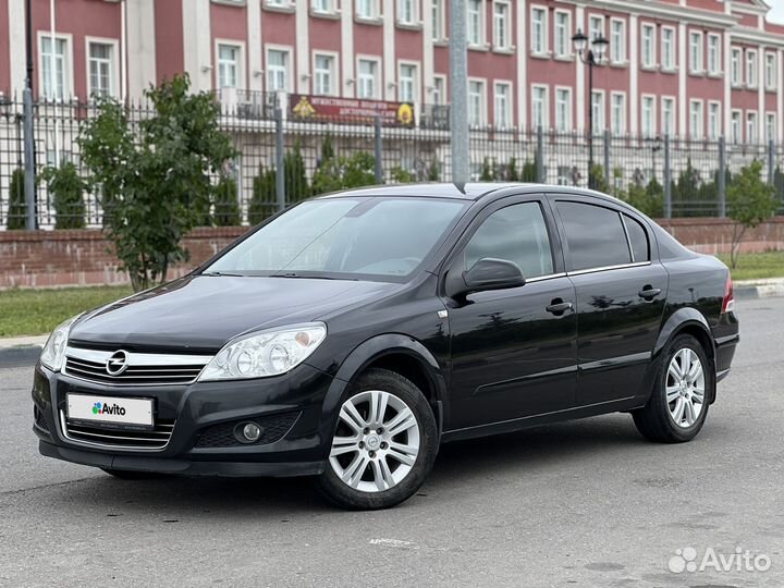 Opel Astra 1.6 МТ, 2014, 138 700 км