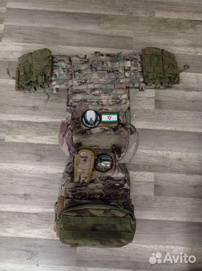 Бронежилет плитник Yakeda с плитами бр4, подсумки