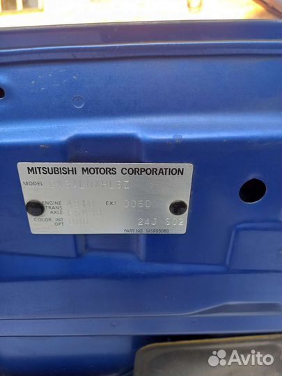 Капот на mitsubishi lancer 10