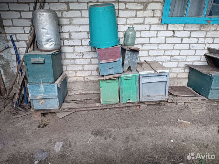Ульи для пчел рута,пчелоинвентарь