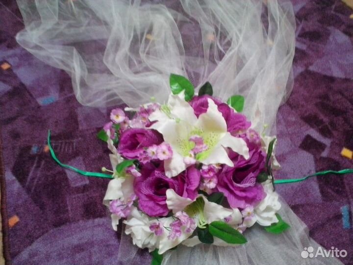 Украшение цветы на машину