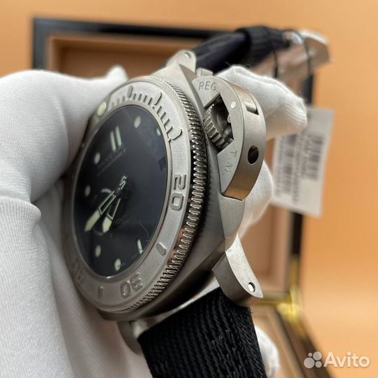 Panerai submersible с гарантией