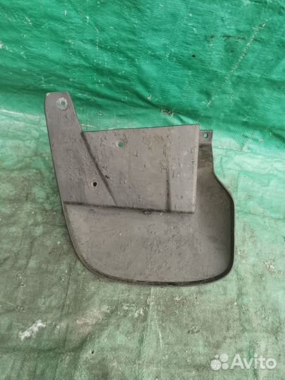 Брызговики передние Pajero Sport 2010 г