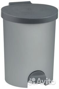 Корзина для мусора круглая с педалью curver 15L