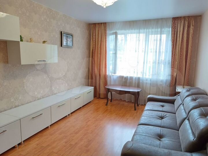 3-к. квартира, 65 м², 6/9 эт.