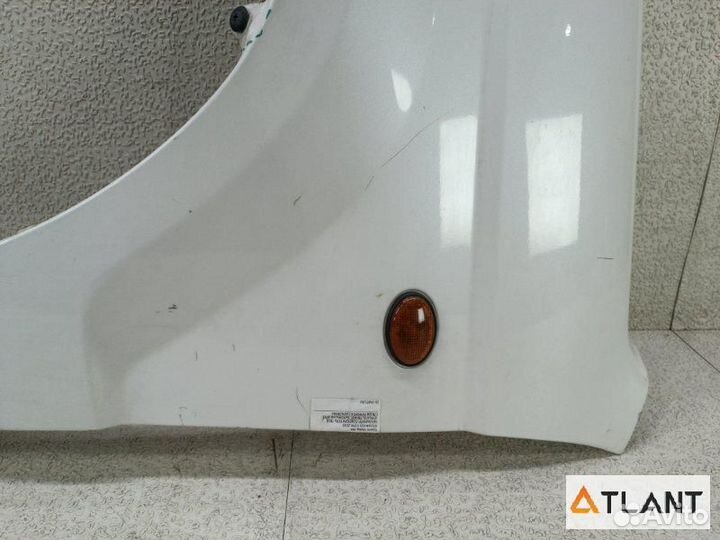 Крыло переднее левое nissan KIX