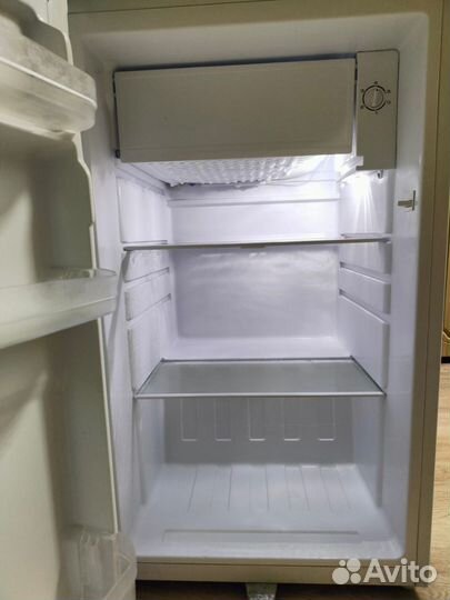 Холодильник dexp