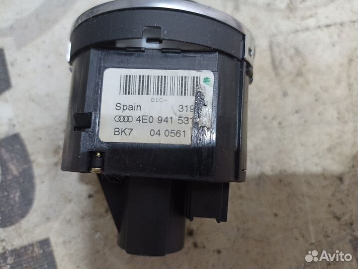 Переключатель света Audi A8 D3