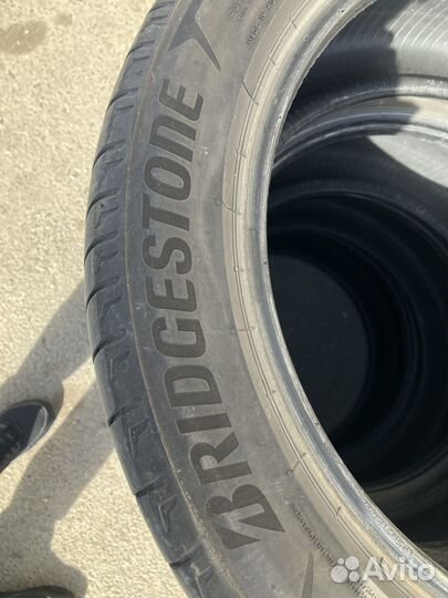 Bridgestone Potenza RE760 Sport 255/45 R19