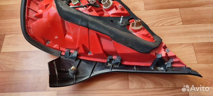 Фонарь задний левый Ниссан Теана J31