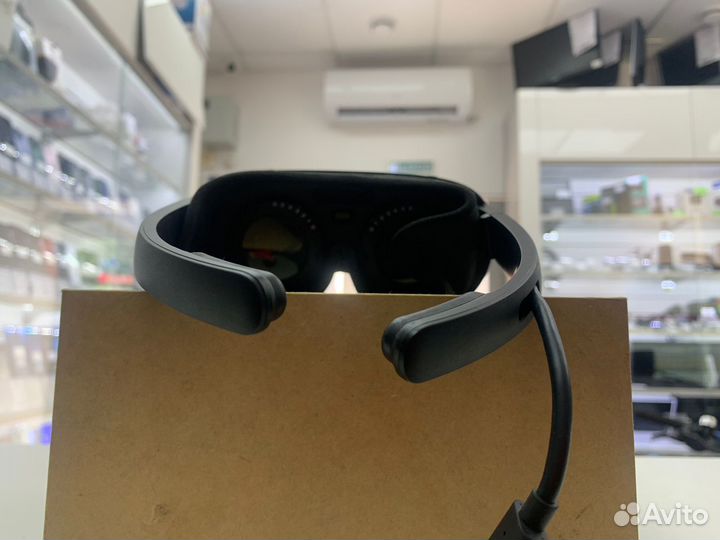 Очки виртуальной реальности, HTC Vive Flow