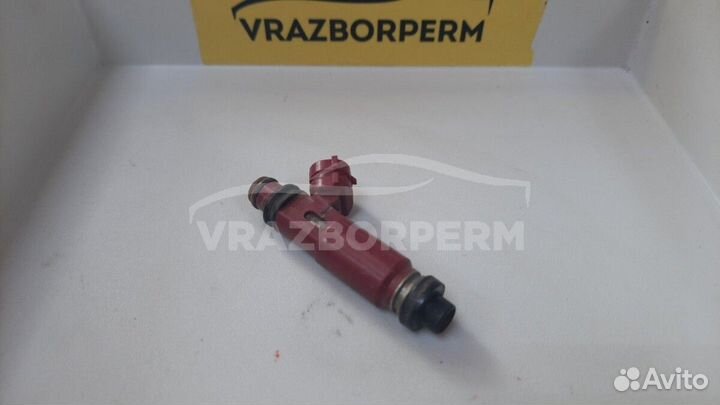 Форсунка топливная Mazda 3