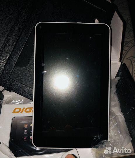 Планшет Digma iDjD7