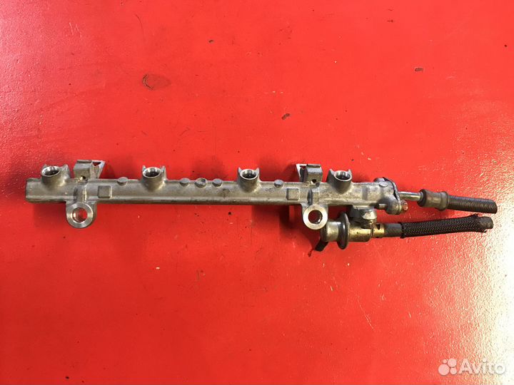 Топливная рампа Mitsubishi Lancer 9 CS 4G18