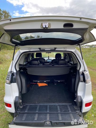 Mitsubishi Outlander 2.4 CVT, 2011, 193 000 км