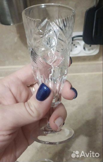 Хрустальные рюмки