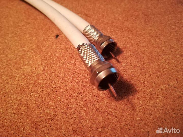 Два кабеля с разъёмами F