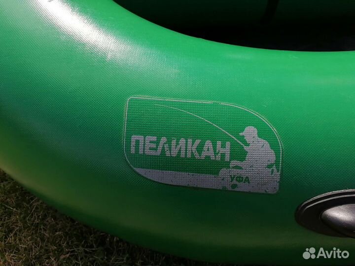 Надувная лодка Пеликан