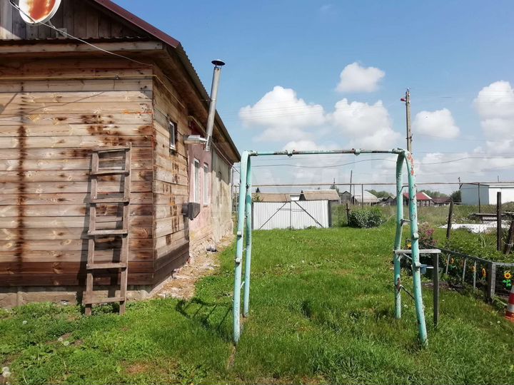 Дом 50 м² на участке 20 сот.